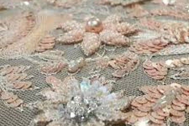 Ifsah Merchant Showcases Pakistani Culture Through Her Pretty Designs