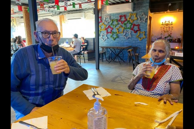 UAE’s Vintage Vloggers In Search Of Elderly-friendly Cafes