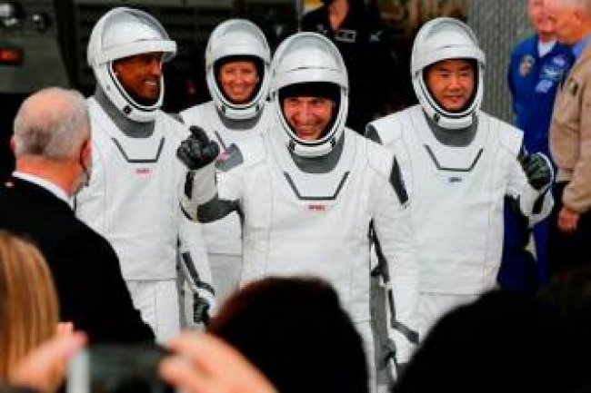 SpaceX splashdown: Astronauts leave ISS, begin return journey to Earth