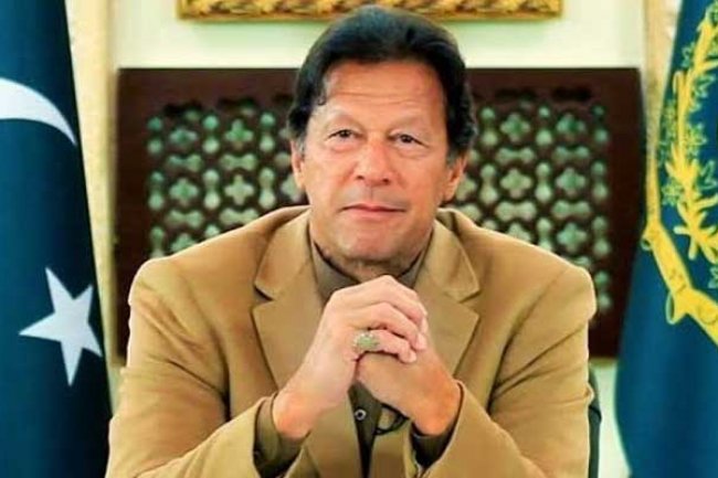 PM PAYS TRIBUTE TO KASHMIRIS ON MARTYRS’ DAY