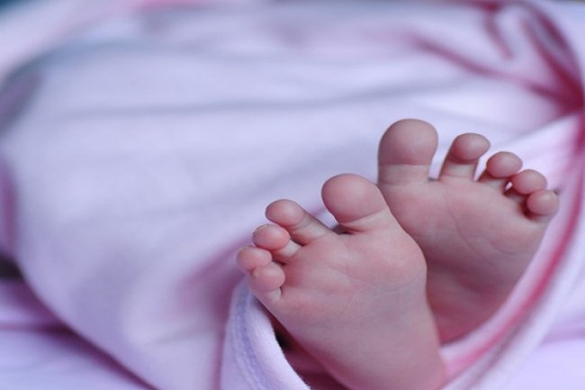 BABY MIX-UP AT KHANPUR HOSPITAL LEAVES PARENTS IN A FIX